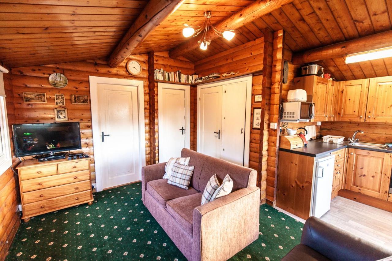 Cosy Log Cabin In Heart Of Snowdonia By Seren Property Trawsfynydd Extérieur photo